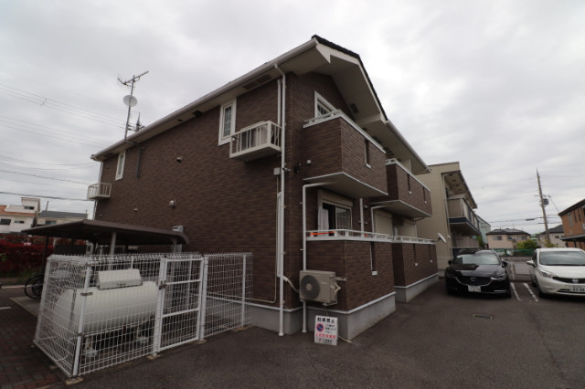 タカラピュア　東の外観