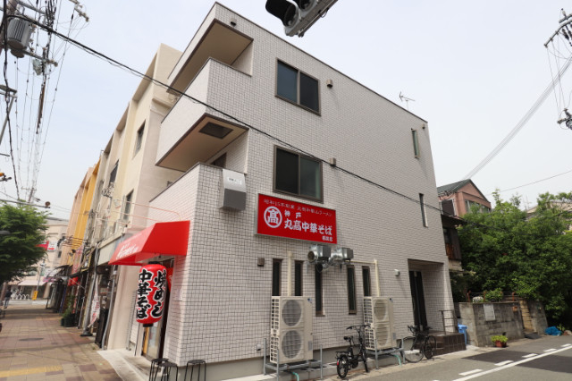 ルシエル城ヶ堀の外観