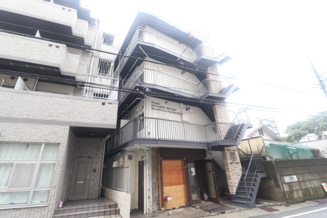 ビタミンテラス生田町の外観