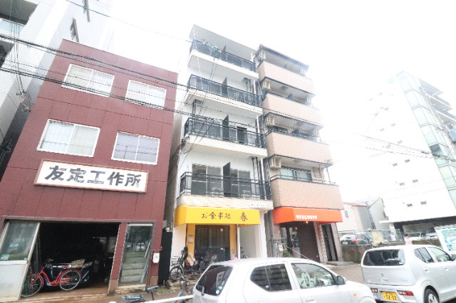 下沢ヤングハイツの外観