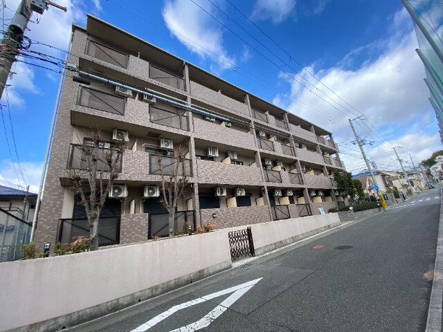 セリテ板宿の外観
