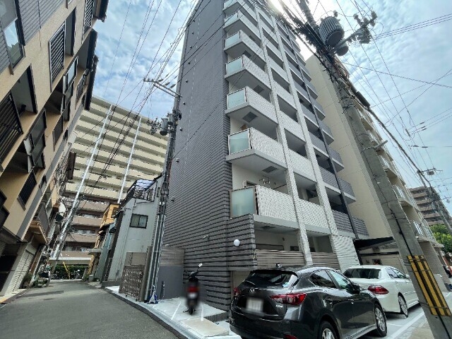 クレストタップ神戸湊町ノアールの外観