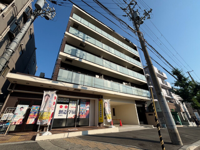 ソレイユ摩耶の外観