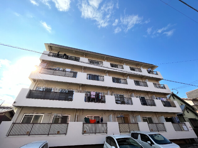 マンションエイト