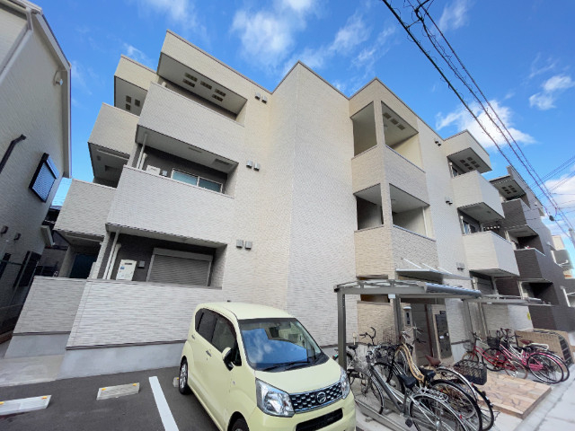 フジパレス東桜木町ウエストの外観