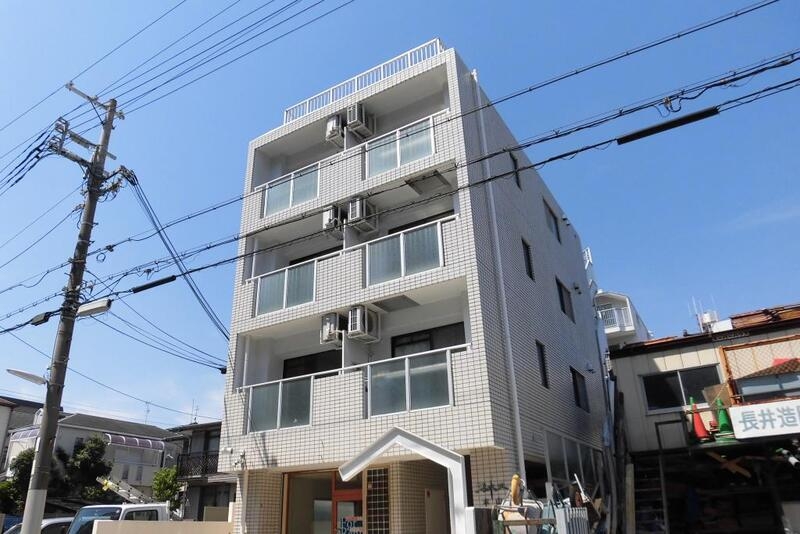 ジュネス本山の外観