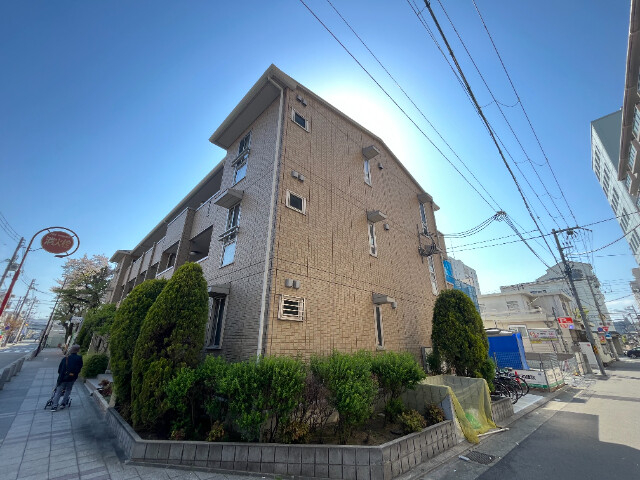 Court Akkinoの外観