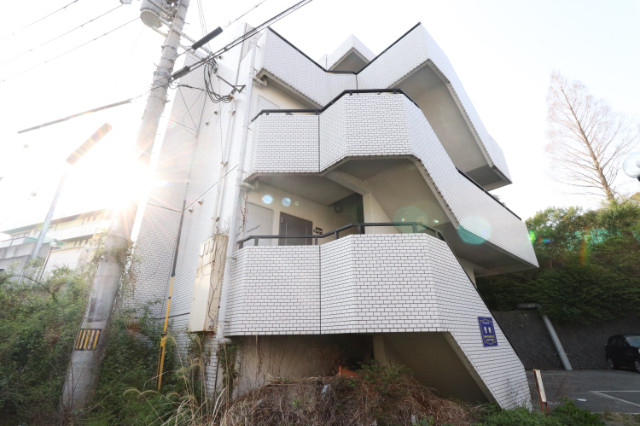 カレッジタウングリーンヒルの外観