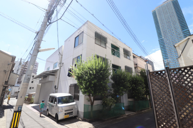 サンライフマンションの外観