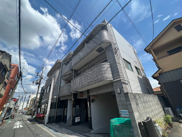 リバティ稲野の外観