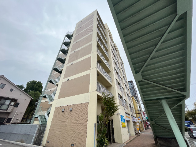 シャンブル杭瀬の外観