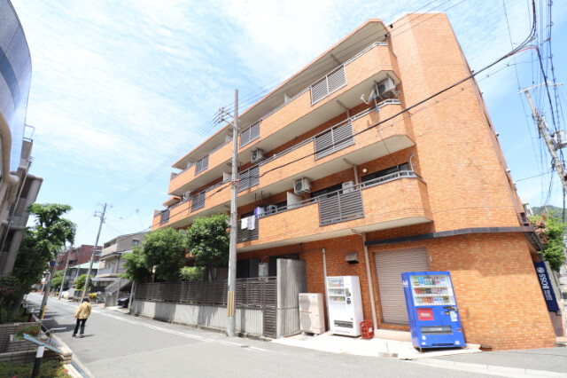 ライオンズマンション本山第5の外観
