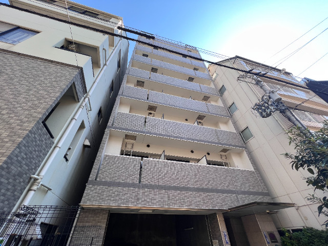 ディナスティ神戸元町通の外観