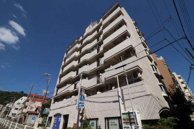 アルテハイム神戸県庁前の外観
