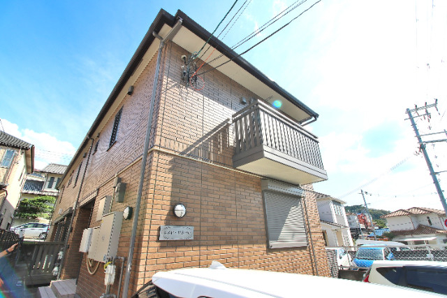 エストドミールの外観