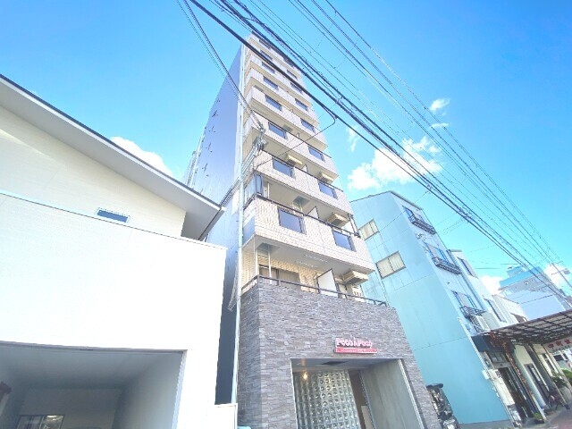 ポコアポコ明石本町メゾンの外観