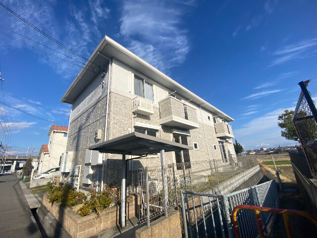 グランドゥールの外観