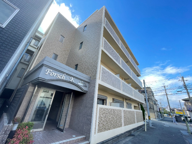 フォルシュ・Kの外観