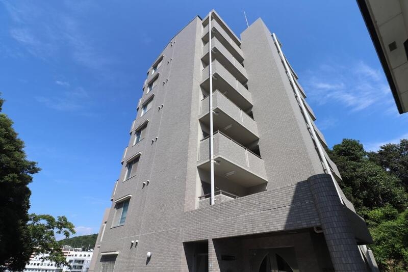 スカイヒル名谷の外観
