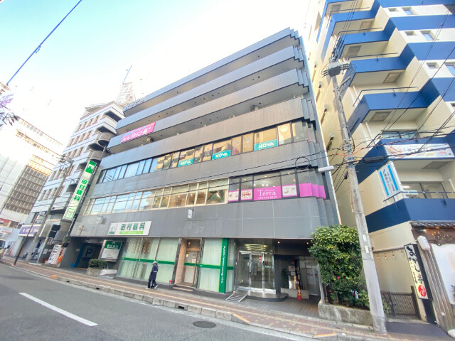 大手ビル