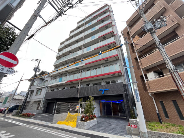 セレニテ兵庫エクラの外観