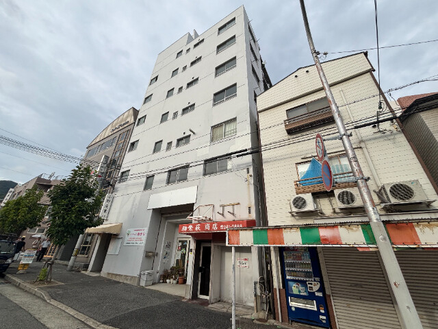 国香マンションの外観