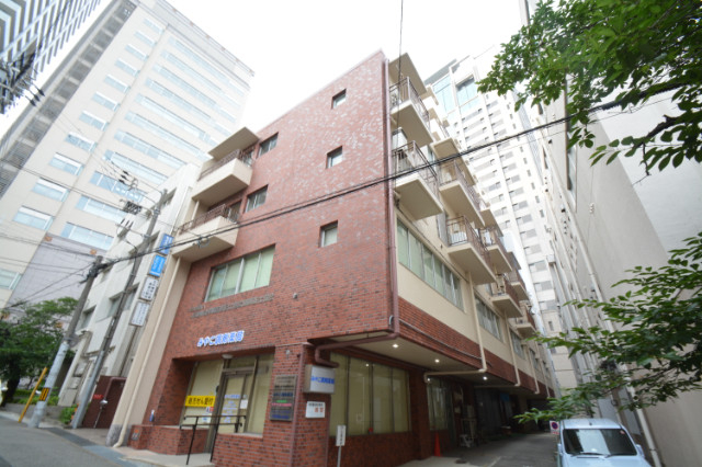 サンゼン山手ハイツの外観