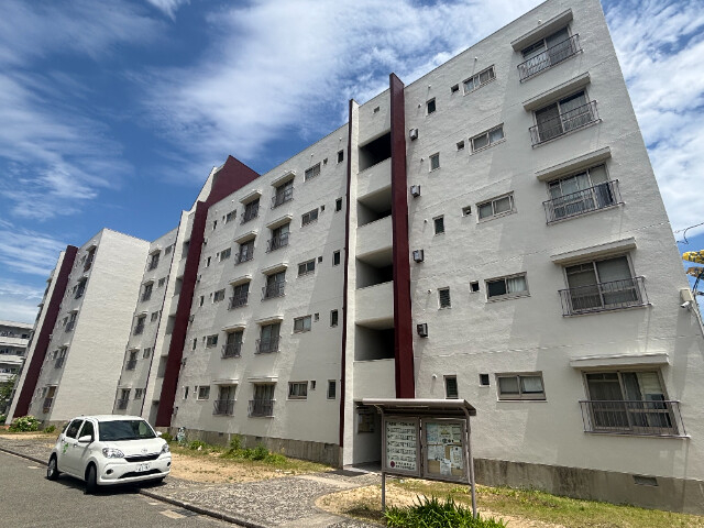 高倉台1-2団地2号棟 2 