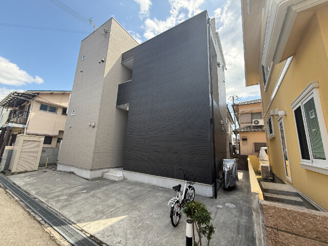 オーサムハウス王子