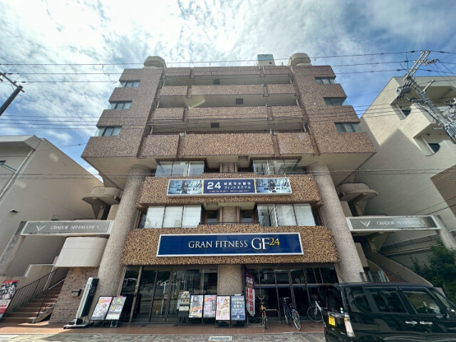 クレドール西明石3の外観