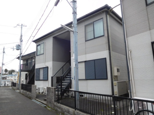 大倉山ハイツB棟