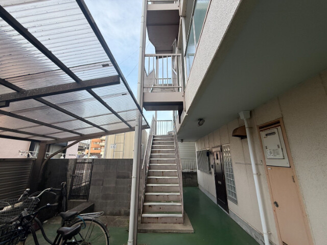 エントランス エントランス