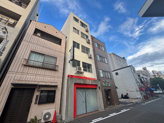 興安亭ビルの外観