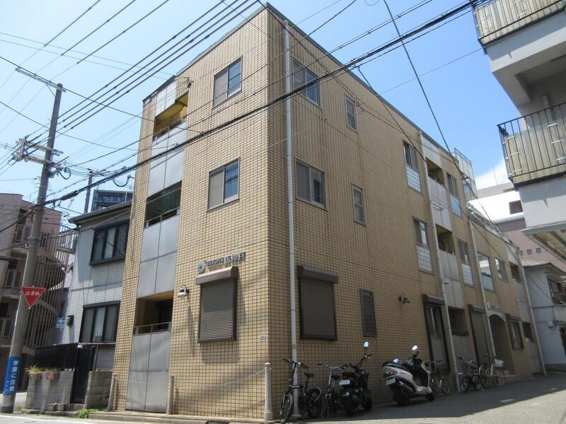 オーズハイツ新神戸の外観
