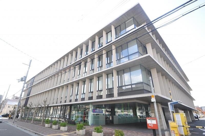 神戸市 須磨区役所 1318m 神戸市 須磨区役所 1318m
