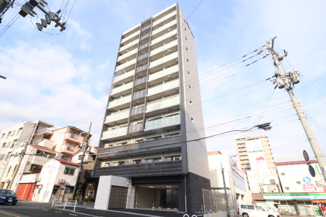 プロヴィスタ神戸三宮EASTの外観
