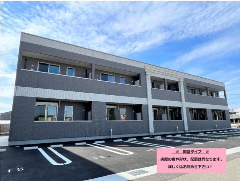 カーサ　クラージュの外観