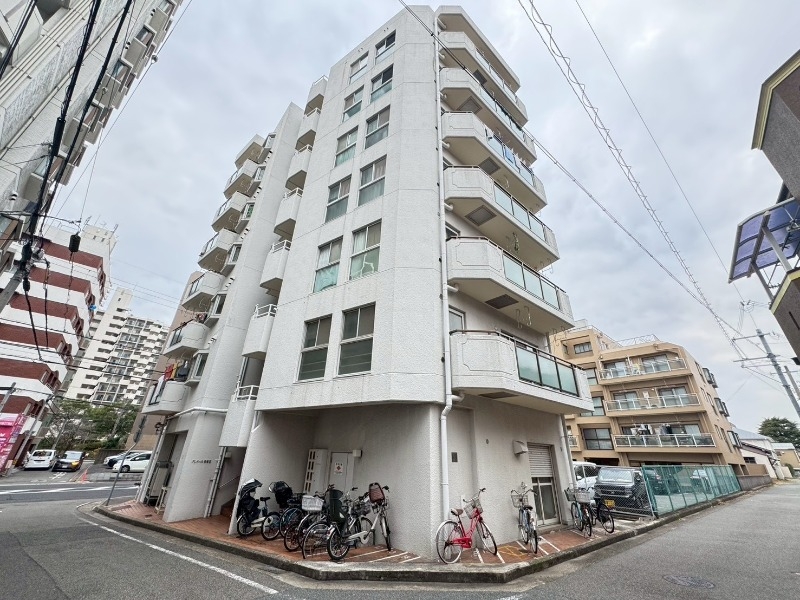 クレドール西明石１の外観