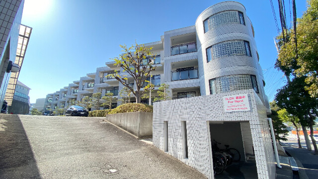 ガーデンハイツ桃山台弐番館