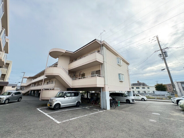 第二コーポ学苑の外観