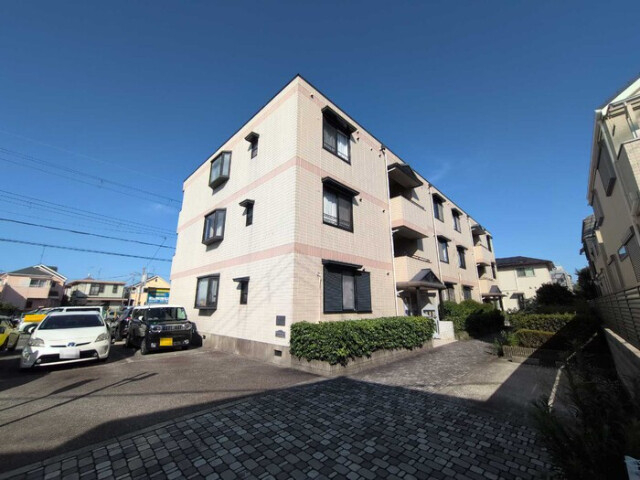 メゾン鈴原の外観