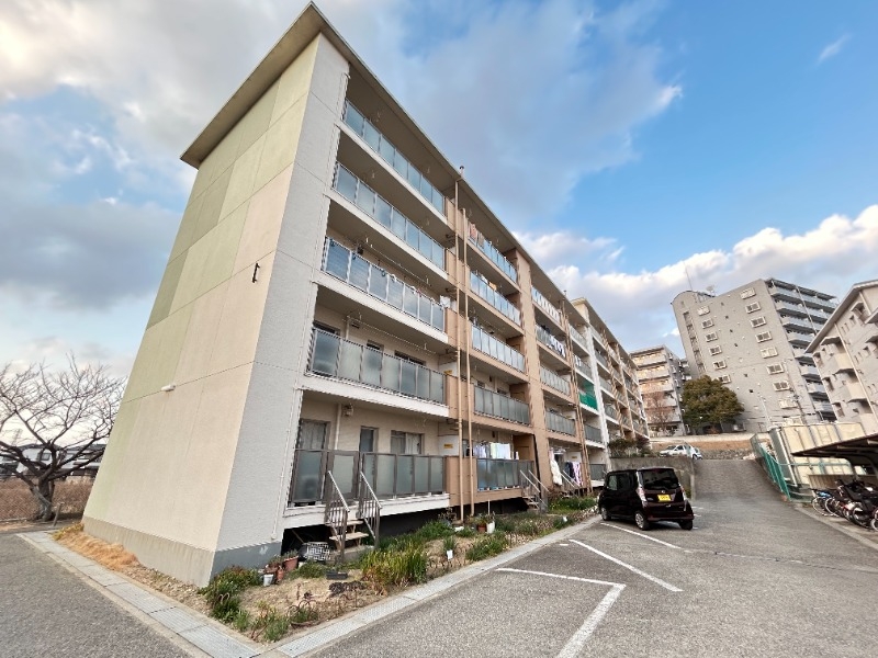鈴谷住宅１号棟