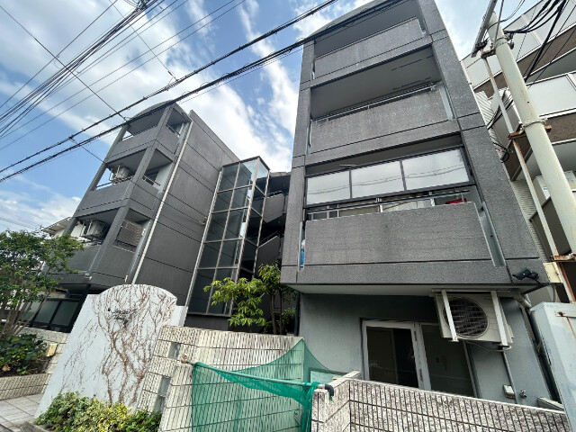 プチグレイス7番館の外観