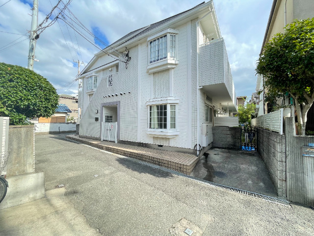 モナムール武庫之荘の外観