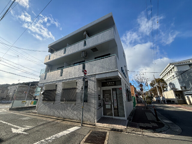 石原ビルの外観