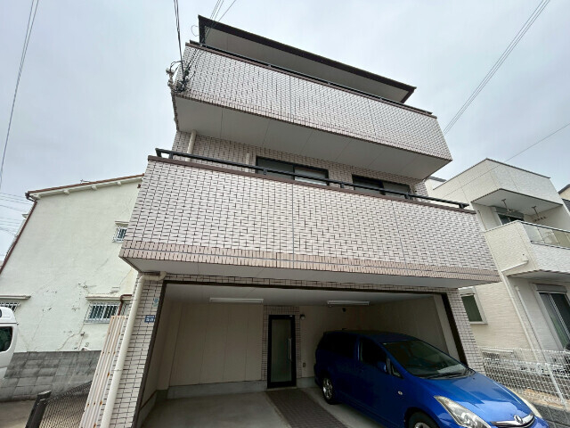 広末マンションの外観