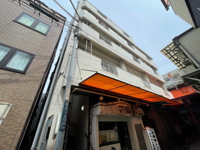 東山パピヨンの外観