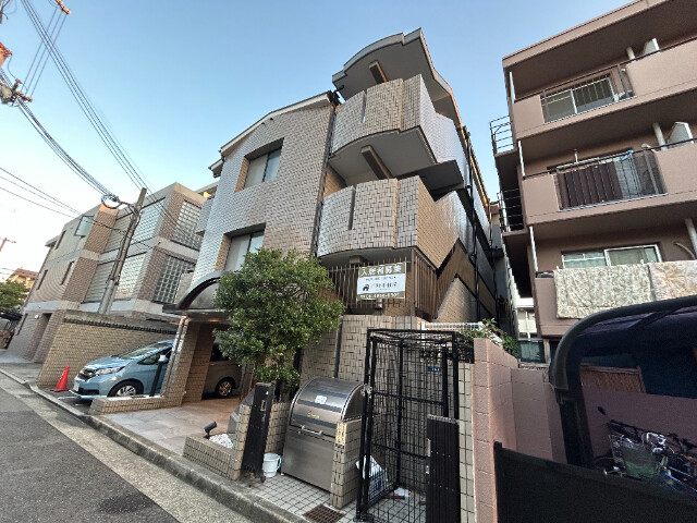 ジョイフル塚口の外観