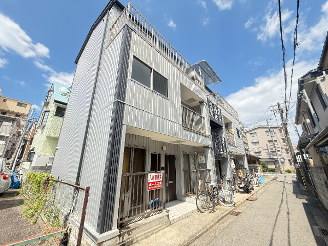 グランツハイムユンの外観