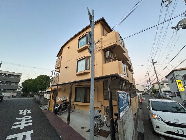 桝マンションの外観